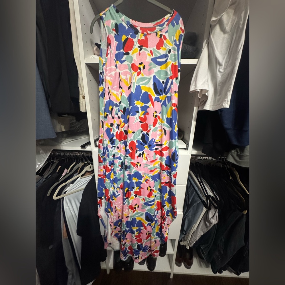Colorful Floral Sleeveless Dress NWHT